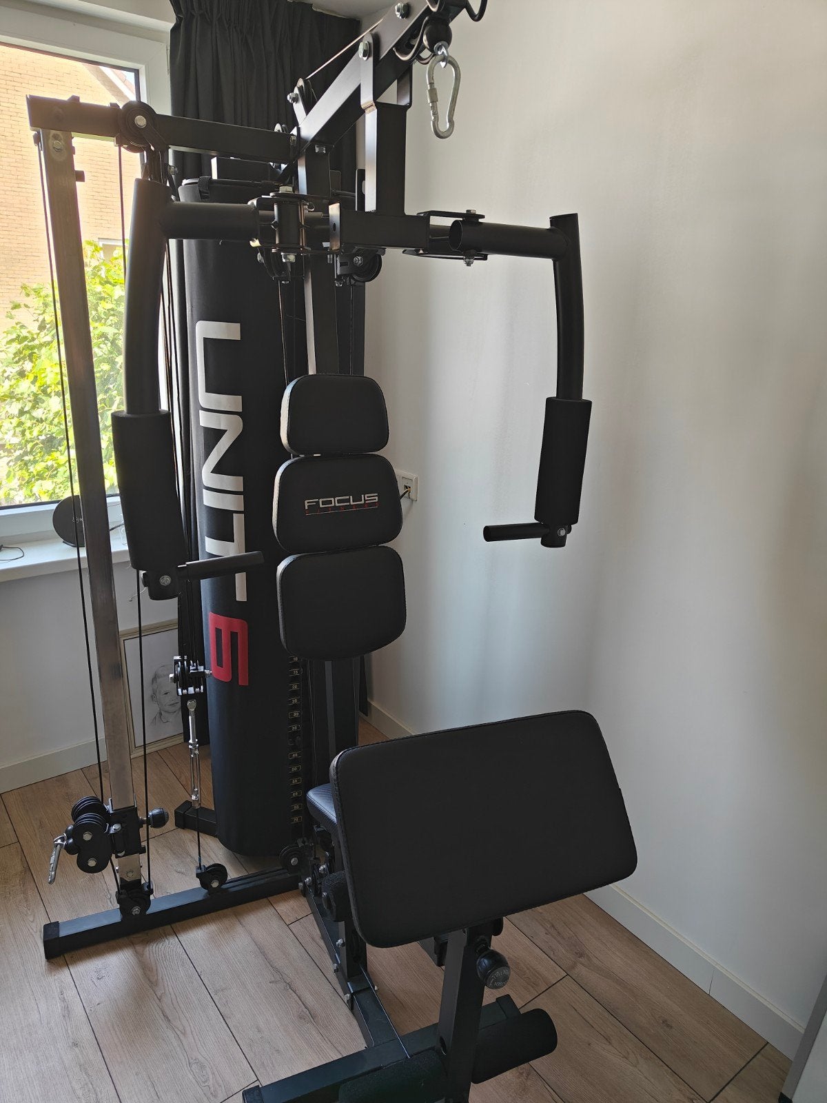 Focus Fitness Unit 6 Krachtstation met 70kg gewichten, Sport en Fitness, Ophalen, Zo goed als nieuw, Krachtstation