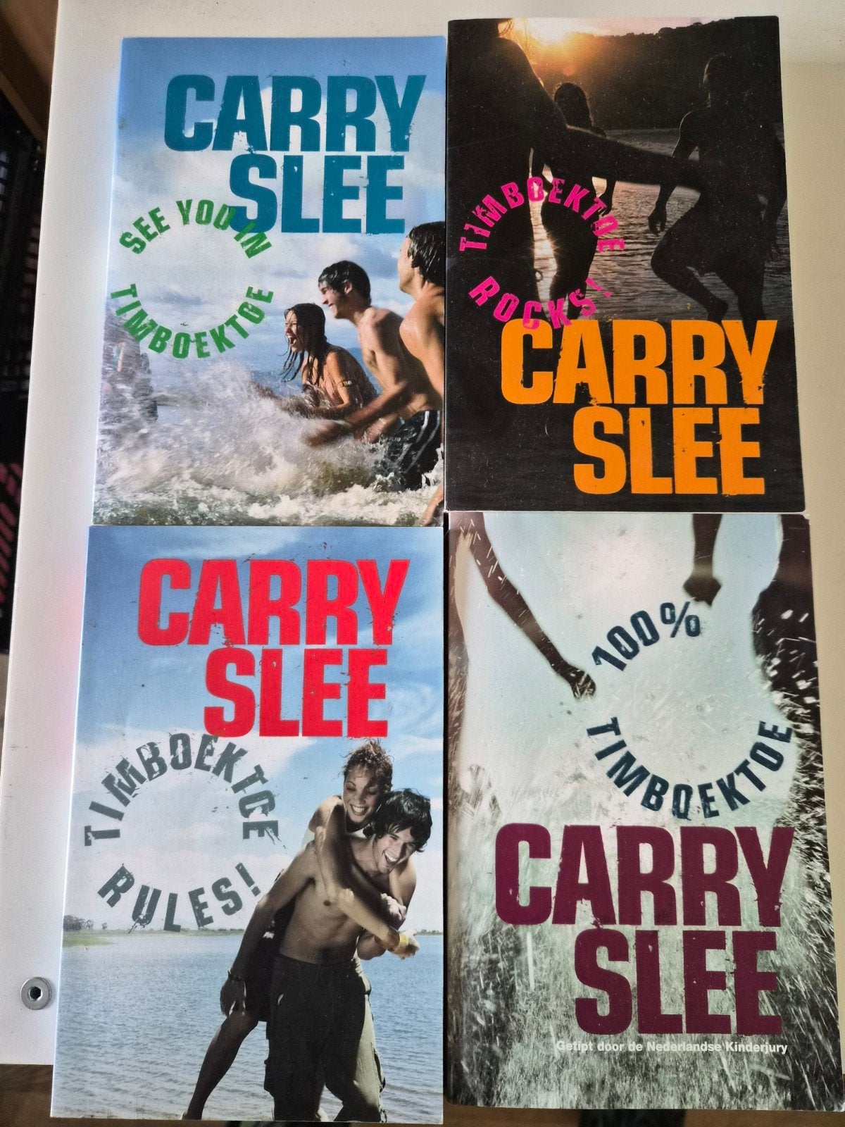 Carry Slee Timboektoe serie - 4 boeken, Boeken, Ophalen of Verzenden, Gelezen, Carry Slee, Fictie