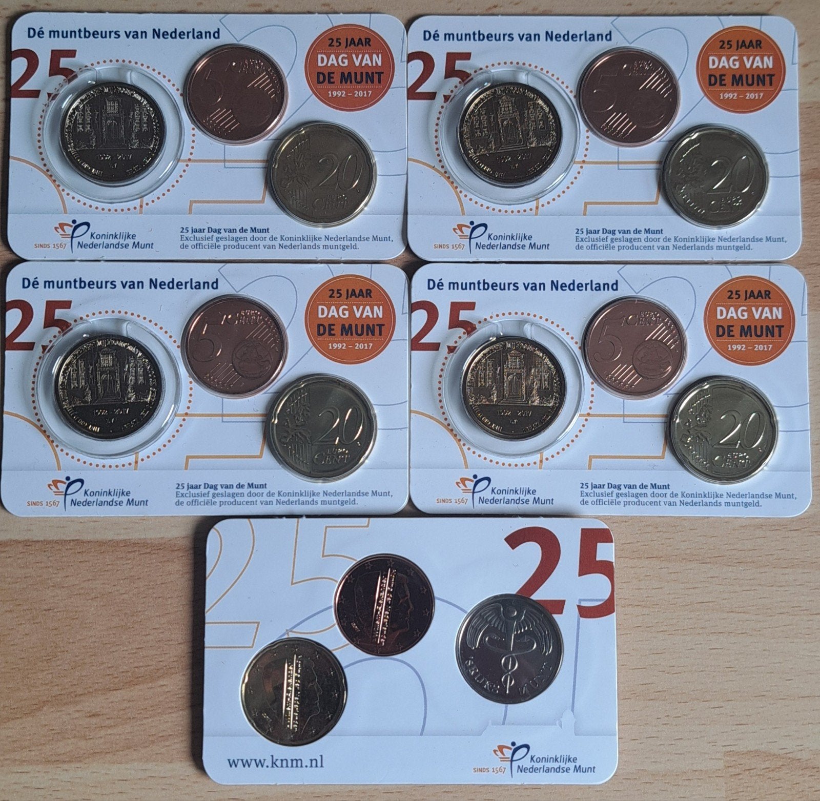 5 €35 of 10 €50.   25 jaar dag van de munt, Ophalen of Verzenden, Overige landen, 2 euro