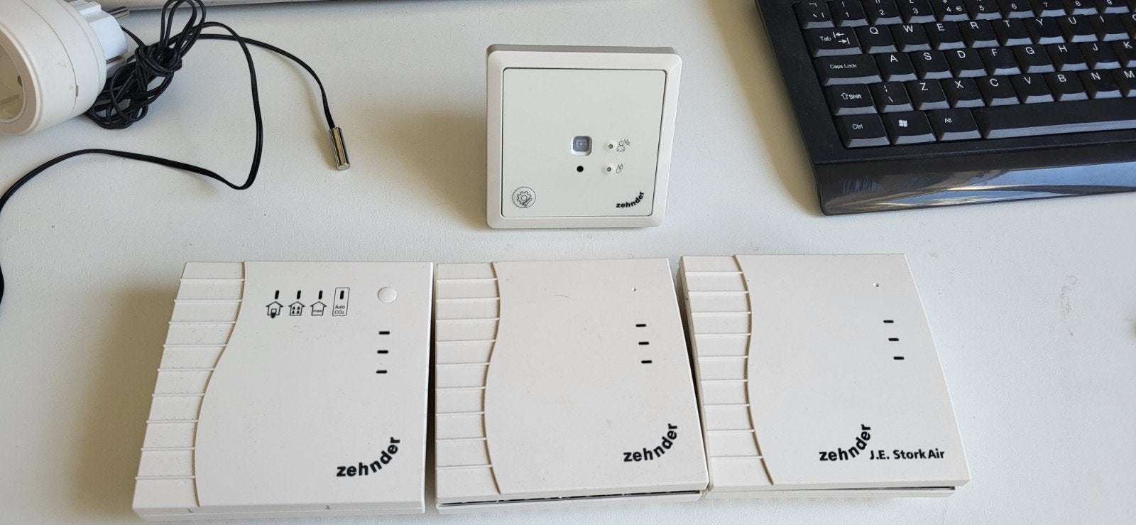 Zehnder CO2 en Vocht Sensoren RF, Ophalen of Verzenden, Zo goed als nieuw