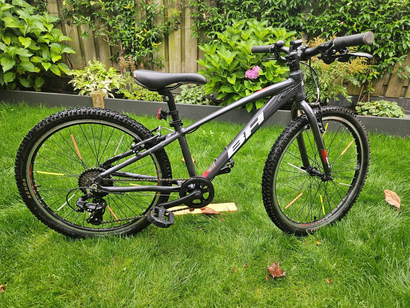 MTB BH kinderfiets 24 inch - In zeer goede staat, Minder dan 49 cm, Ophalen of Verzenden, Zo goed als nieuw, Overige merken