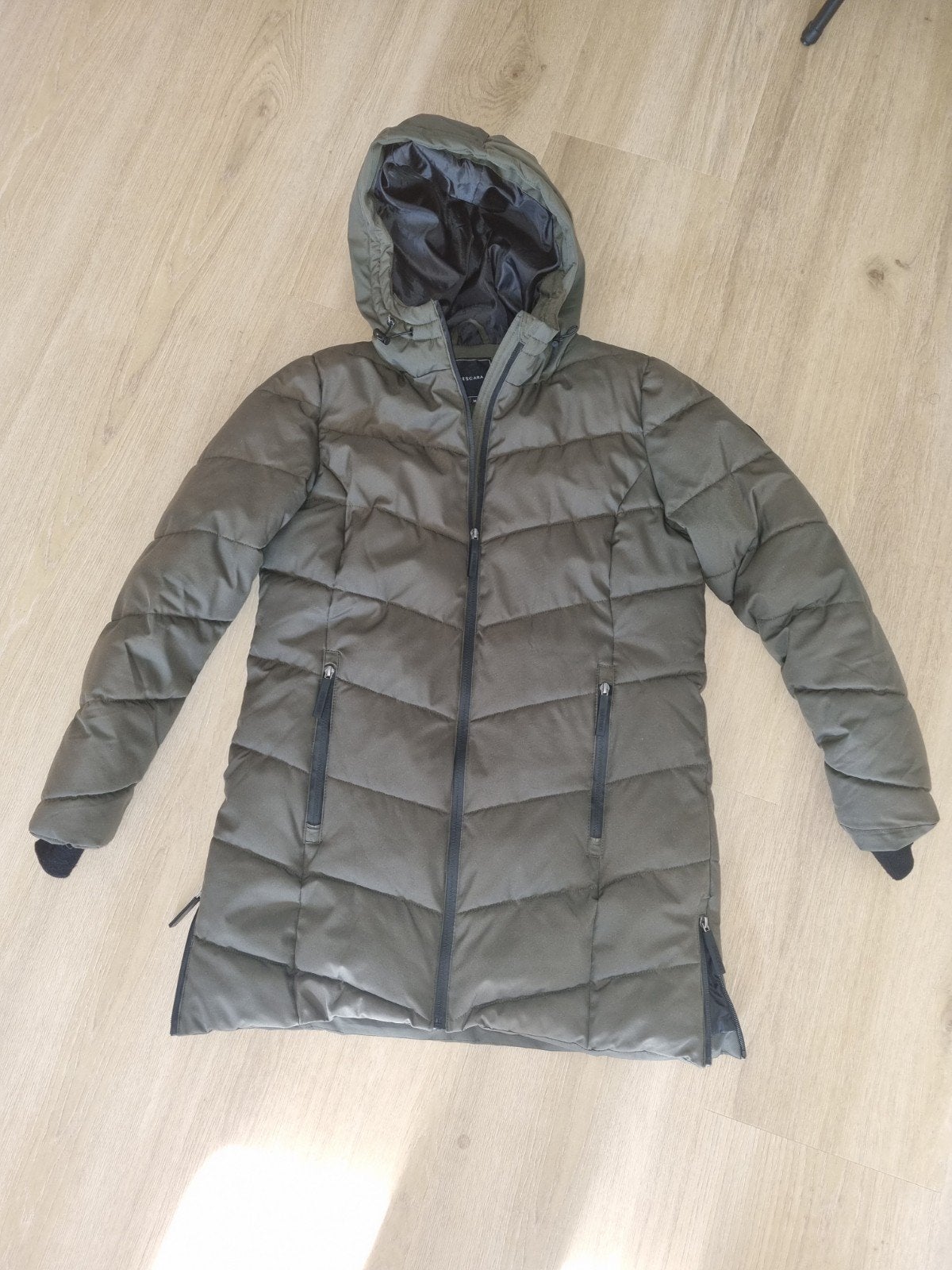 als nieuw mosgroene winterjas maat M, Maat 38/40 (M), Pescara, Ophalen of Verzenden, Zo goed als nieuw