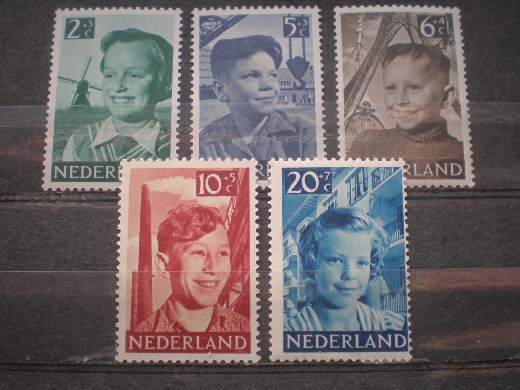 Nederland NVPH 573-577 PF ( T 537)..€ 2,25, Postzegels en Munten, Postzegels | Nederland, Verzenden