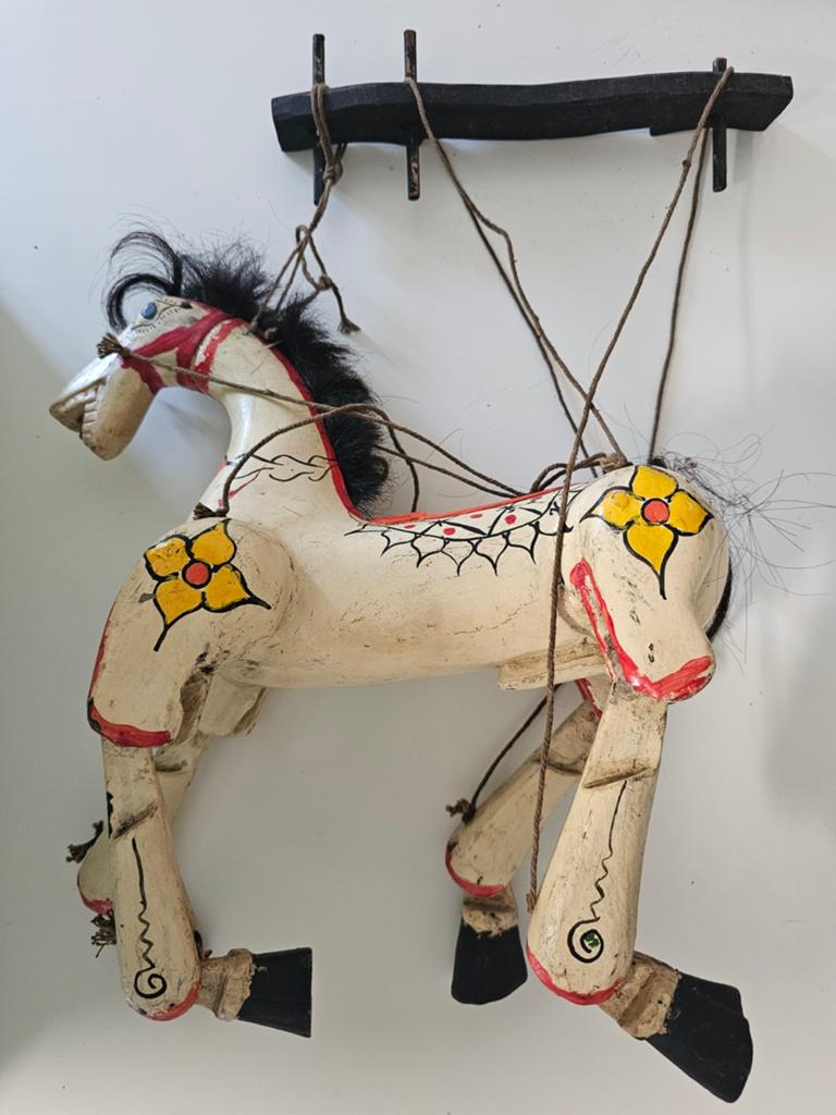 Antieke houten marionetten paard handgeschilderd, Ophalen of Verzenden, Gebruikt