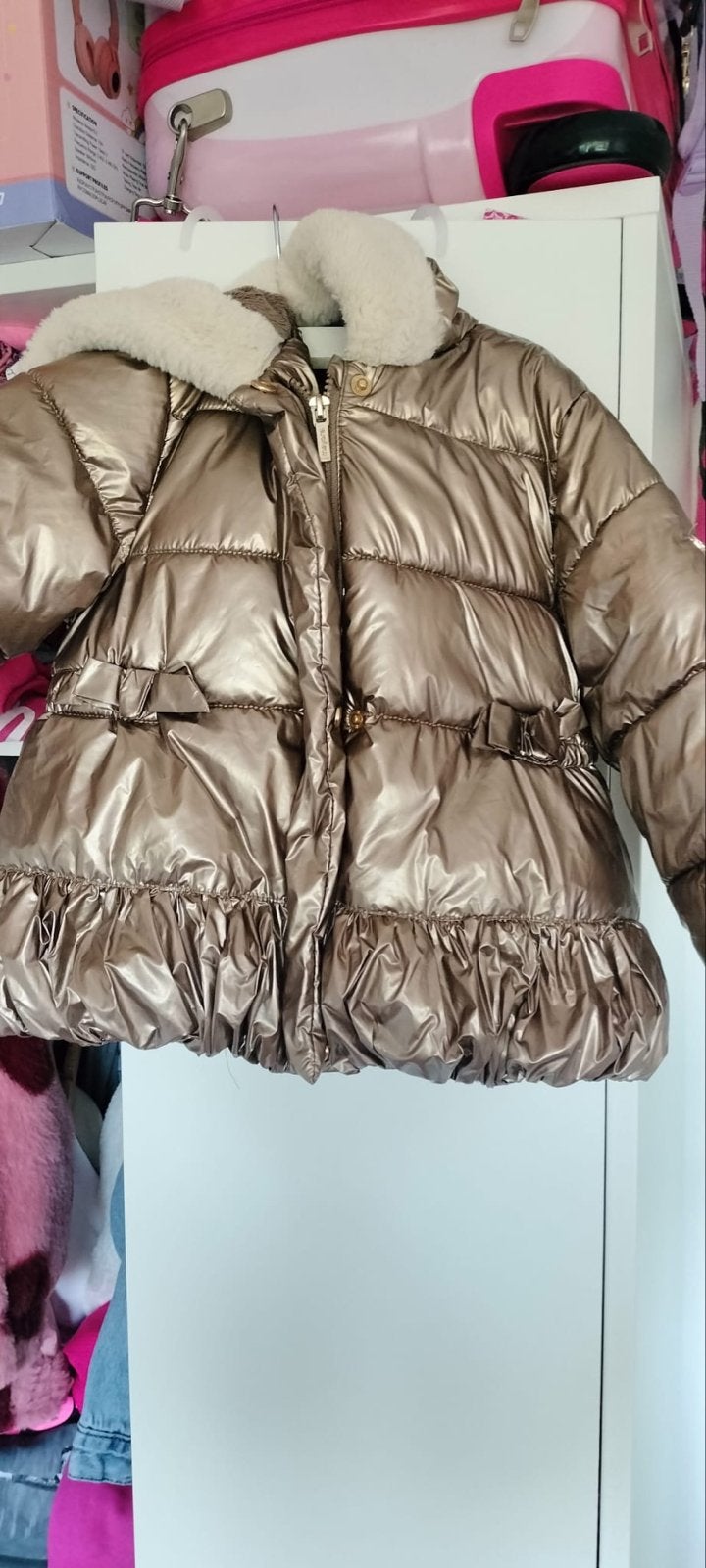 Mayoral winterjas goudkleurig met teddy voering 86cm, Ophalen of Verzenden, Zo goed als nieuw, Meisje, Jasje
