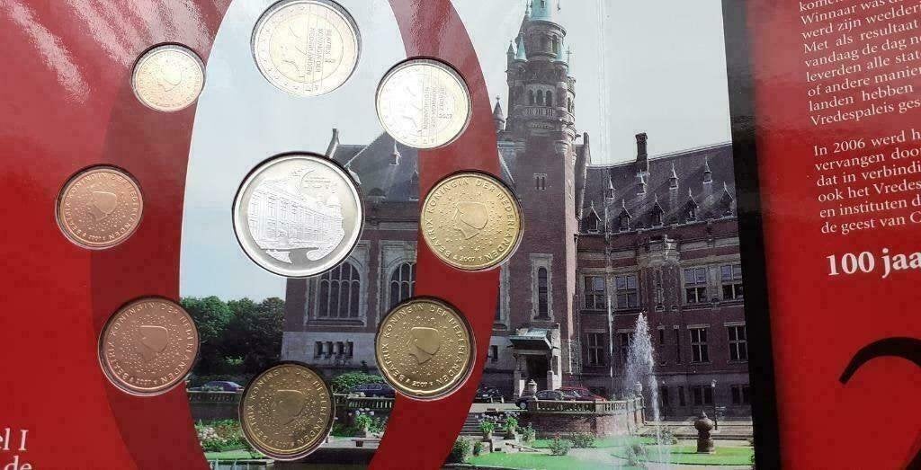 Dag van de Munt set 2007 Monumentale Mijlpalen Vredespaleis, Verzenden, Koningin Beatrix, Euro's, Setje