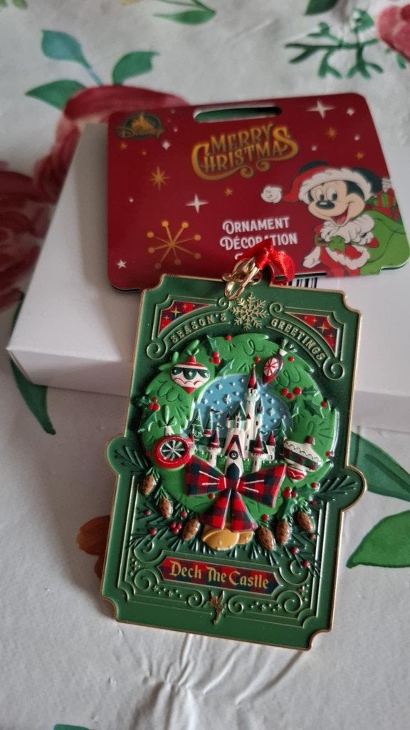 Disney metalen kasteel kersthanger ornament, Ophalen of Verzenden, Overige figuren, Zo goed als nieuw, Beeldje of Figuurtje