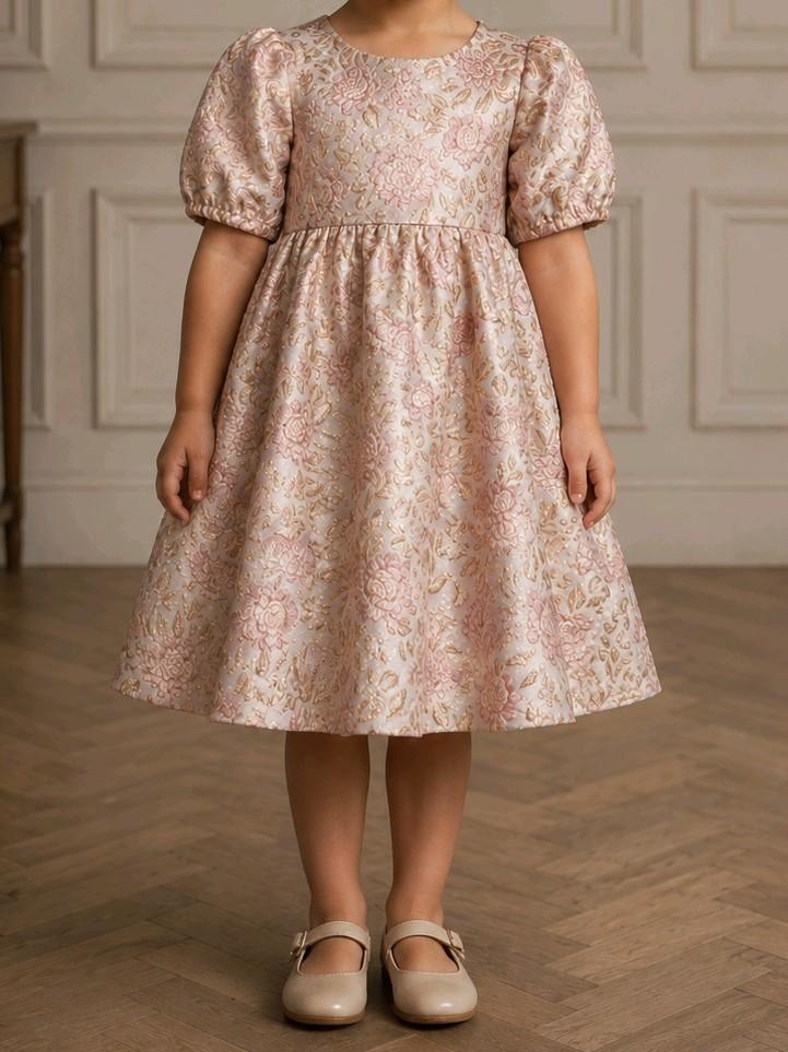 Super mooie jurk met brokaat stof, maat 110., Zo goed als nieuw, Jurk of Rok, Ted Baker, Verzenden