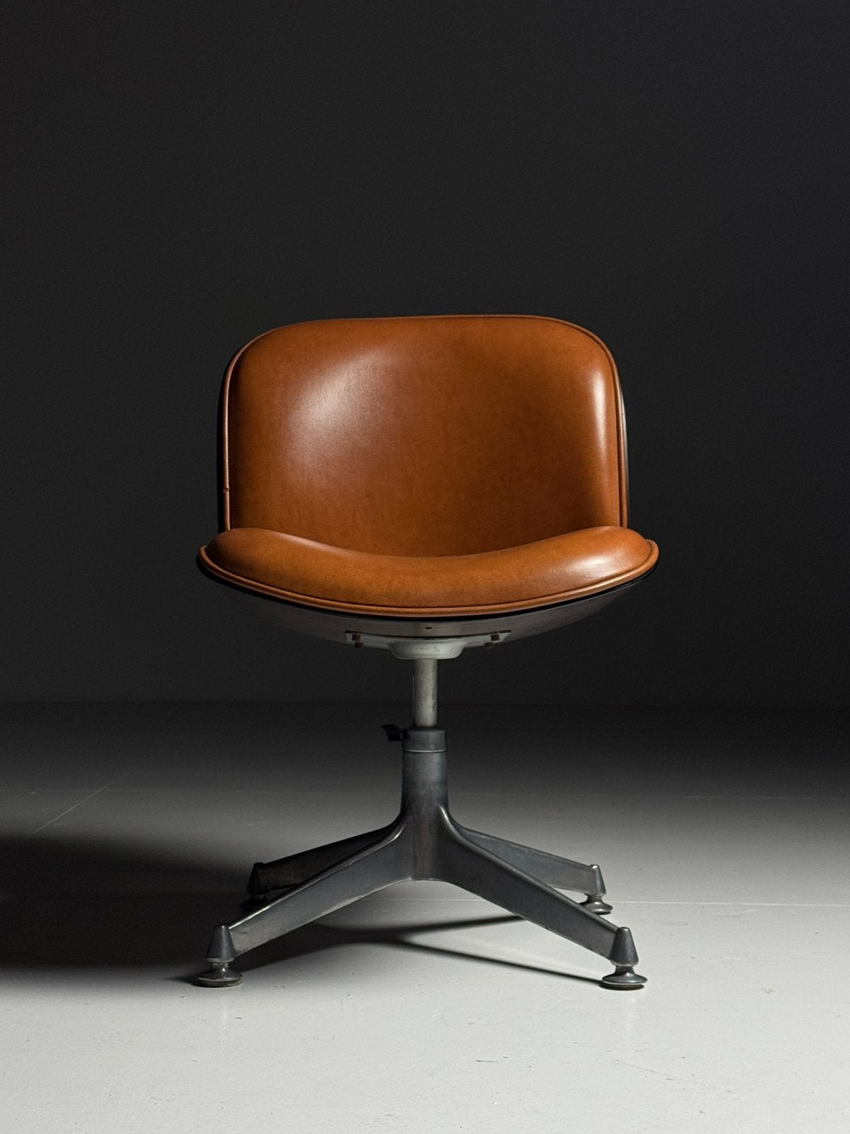 Ico Parisi for MIM Roma bureau stoelen, Huis en Inrichting, Ophalen, Zwart, Leer, Zo goed als nieuw