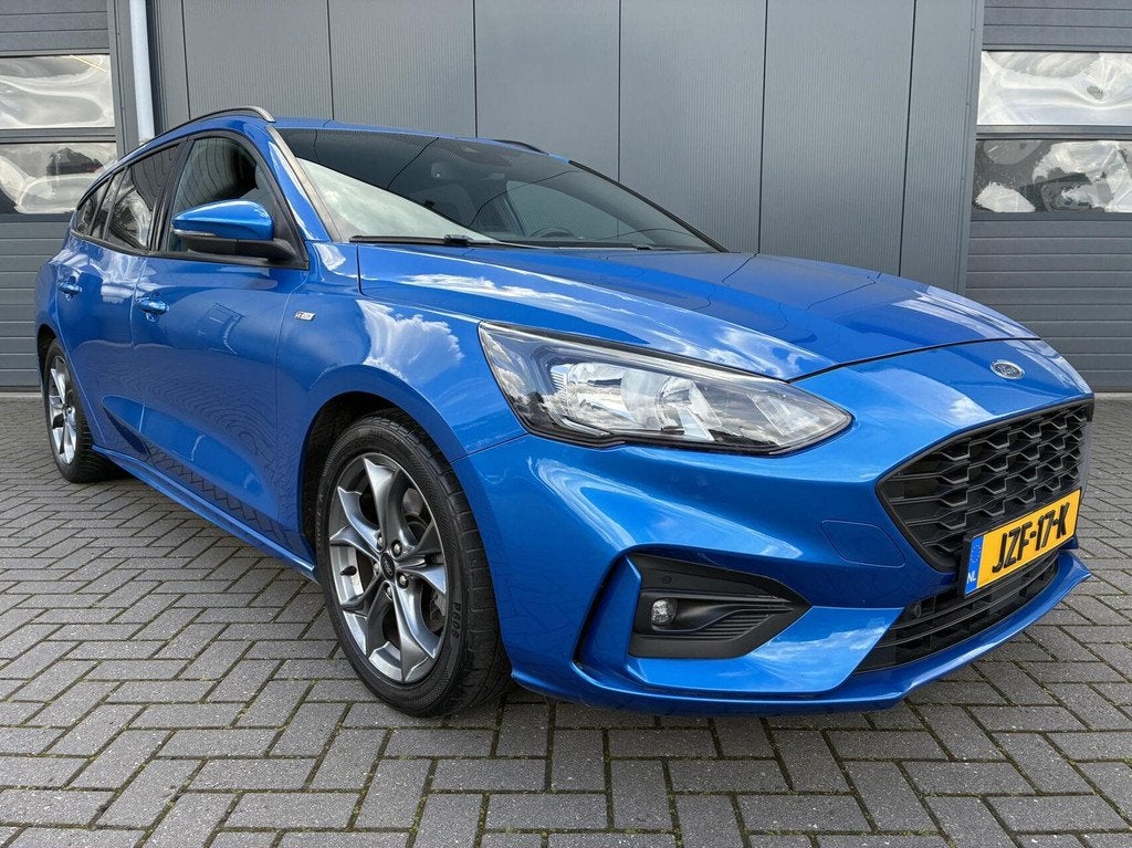 Ford Focus Wagon 1.0 EcoBoost 125 PK ST Line Business | AUTO, Gebruikt, Zwart, 715 kg, 3 cilinders