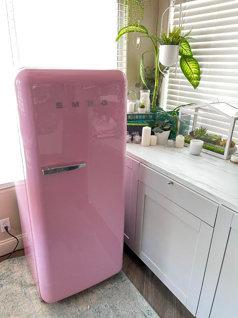 Roze SMEG koelkast, Witgoed en Apparatuur, 200 liter of meer, Zo goed als nieuw, Met vriesvak, 160 cm of meer