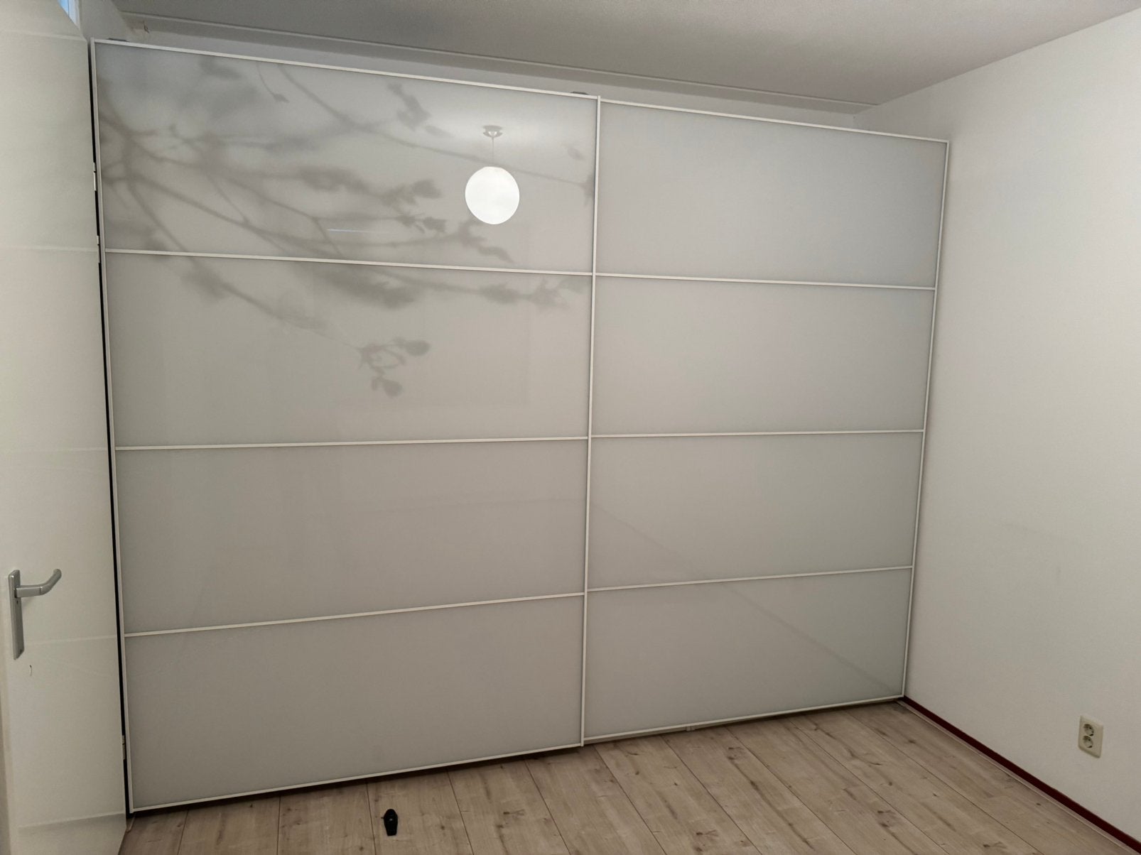 Grote complete kledingkast 299x235x60, Ophalen, 200 cm of meer, Met klep(pen), Zo goed als nieuw