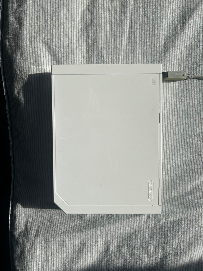 Wii set + controller2x, Online, Verzenden, Refurbished, Sport