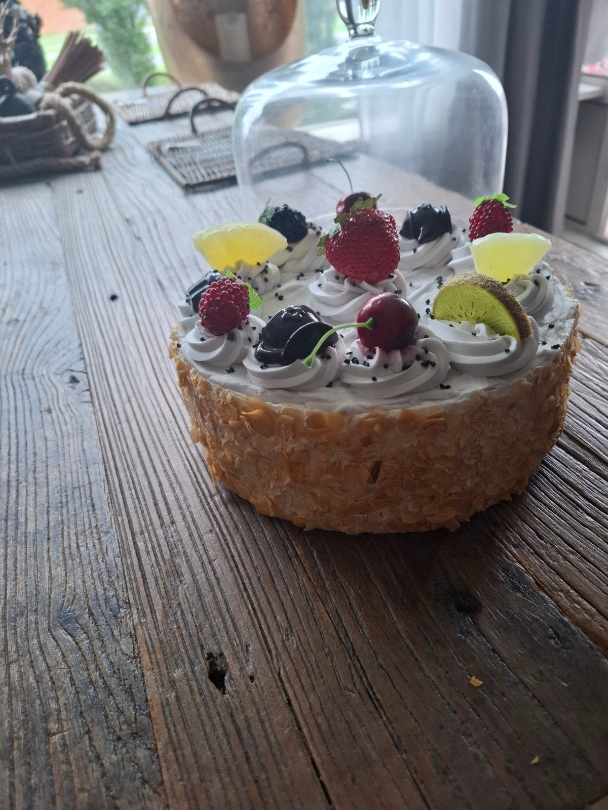 Decoratieve nep taart met fruit, Huis en Inrichting, Ophalen, Gebruikt