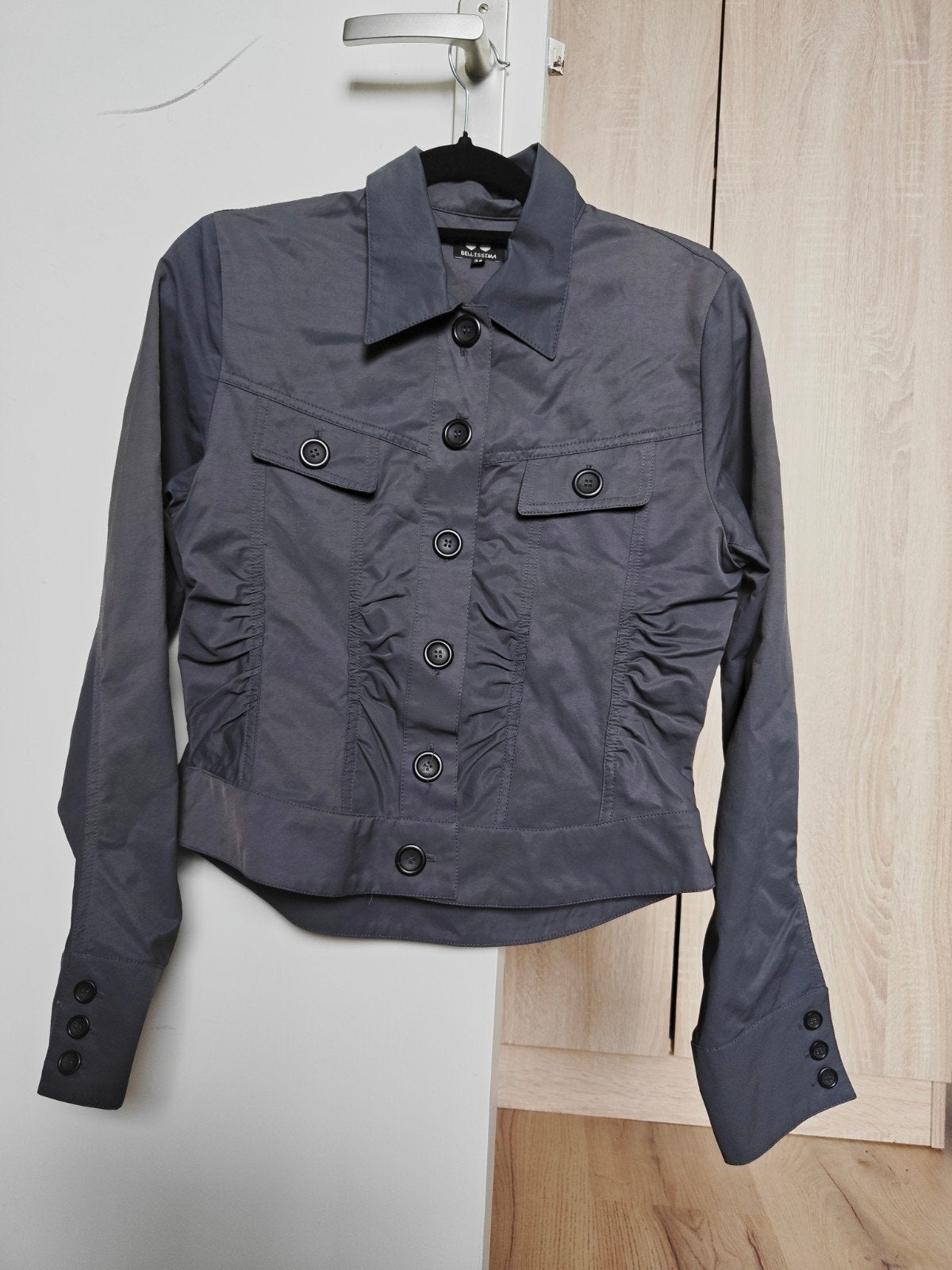 donkergrijze blouse bellissima maat 38, Kleding | Dames, Jasje, Grijs, Gedragen, Bellissima