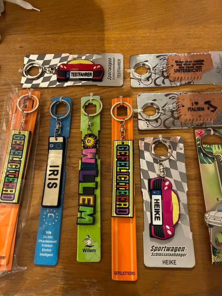Te koop partij div model sleutel hangers, Diversen, Rommelmarktspullen, Ophalen, Nieuw