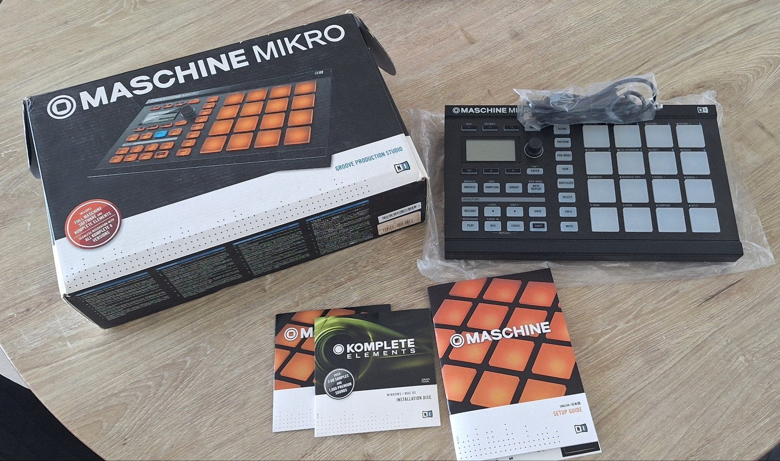 Maschine Mikro, Ophalen, Zo goed als nieuw