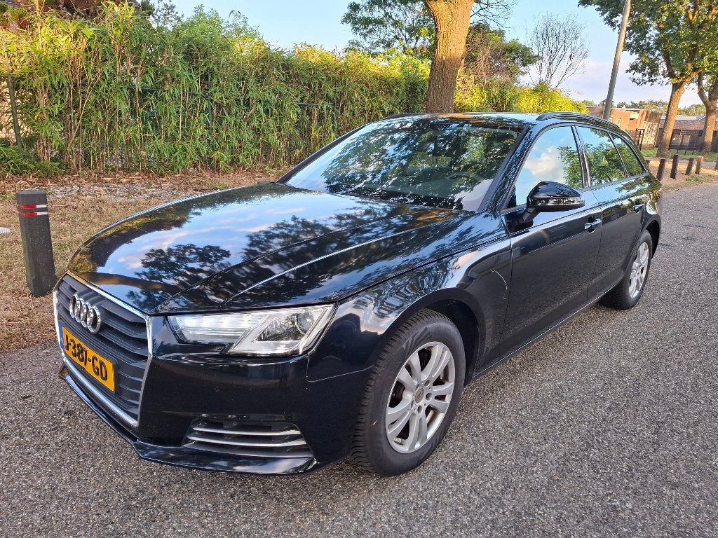 Audi A4 1.4 Tfsi 150pk 2017 Zwart, Auto's, Audi, Voorwielaandrijving, 1345 kg, Stof, 4 cilinders