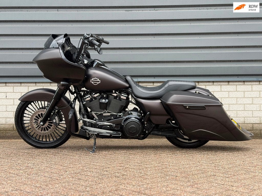 Harley Davidson FLTRXS Road Glide Special M8 BAGGER, Motoren, 1745 cc, Bedrijf, Toermotor, Meer dan 35 kW