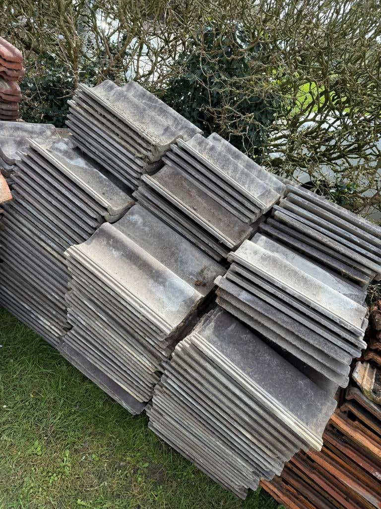 250 Betonpannen (teewen) met nokpannen en kantpannen, Doe-het-zelf en Verbouw, Dakpannen en Dakbedekking, Ophalen, Gebruikt, Steen of Klei