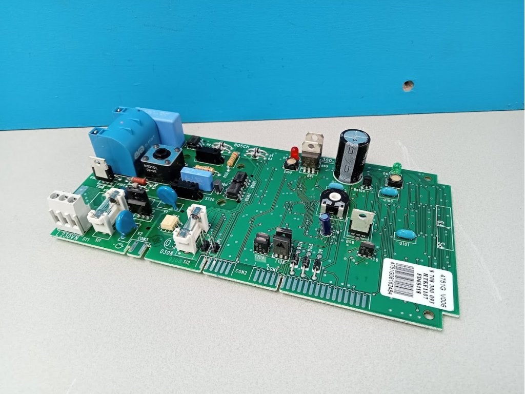 Printplaat Bosch Geiser WT 13E HTKF1107, Niet ingevuld, Gebruikt, Cv-ketel of Combi-ketel, Niet ingevuld