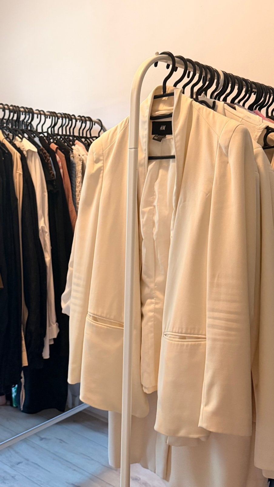 Kleding artikelen voor een kleine prijs., Ophalen, Zo goed als nieuw