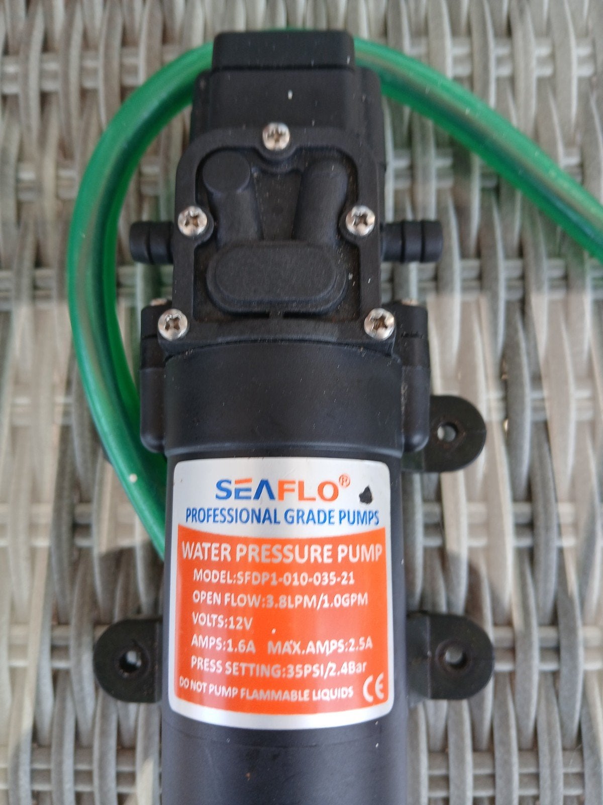 SEAFLO Waterdrukpomp 12V - Model SFDP1-010-035-21, Ophalen of Verzenden, Gebruikt, Overige typen