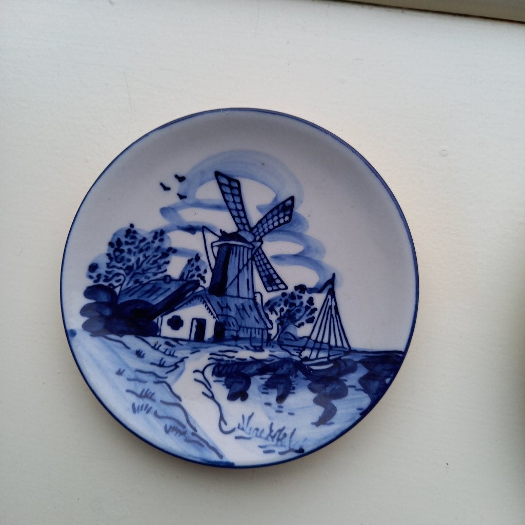 2 onbeschadigde wandborden met Hollandse taferelen, Ophalen of Verzenden