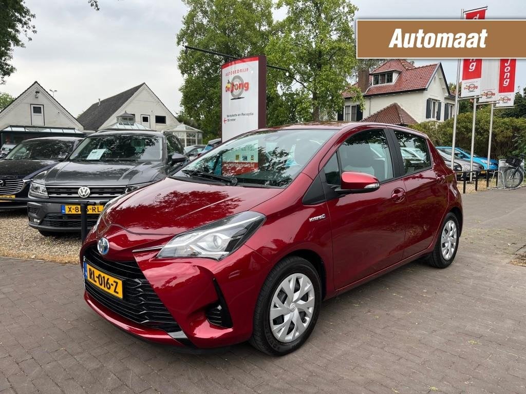 Toyota YARIS 1.5 HYBRID AUTOMAAT / NAVI / CAMERA / TREKHAAK, Auto's, 1497 cc, Gebruikt, Parkeersensor, 4 cilinders