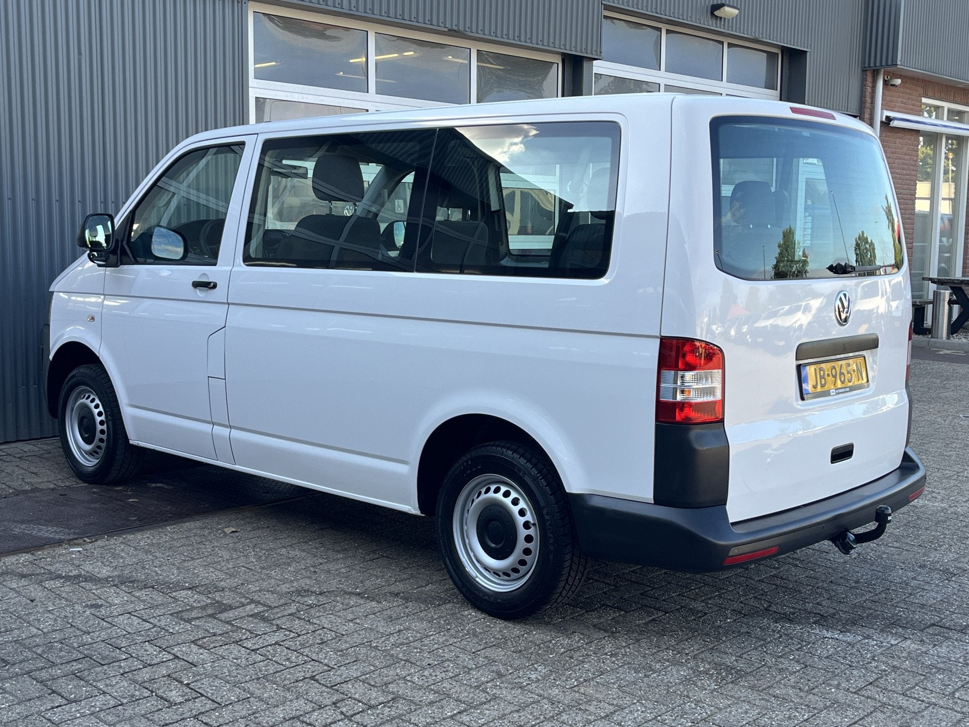 Volkswagen Transporter Kombi 2.0 TDI DSG 140pk L1H1 BTW en B, Euro 5, Stof, Gebruikt, 2500 kg