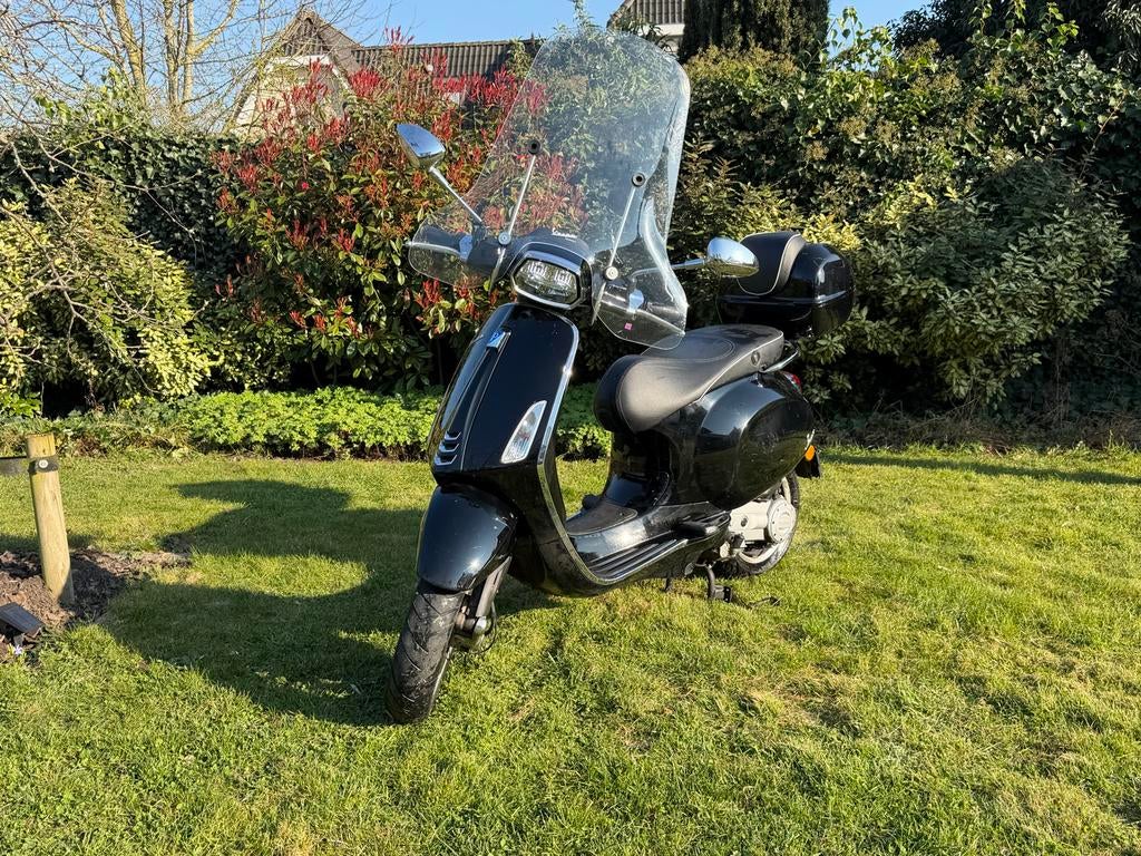 Vespa Sprint 2018 Full Option - Zwart, Ophalen, Gebruikt, Overige modellen, Benzine