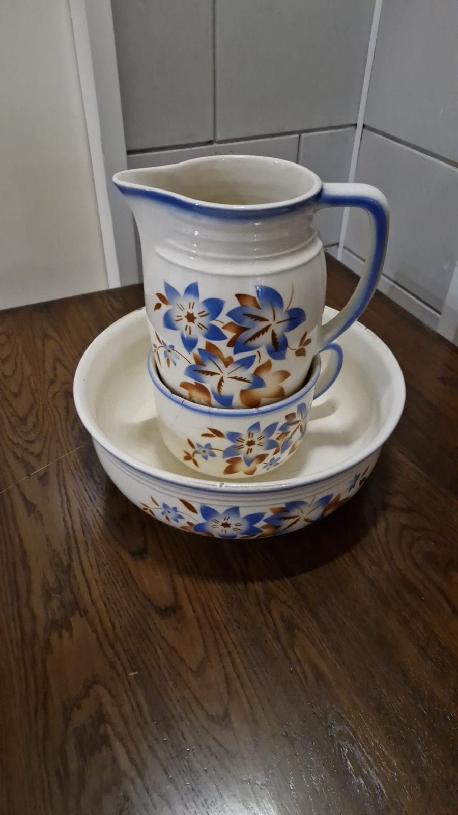 Vintage Wasstel met Bloemenpatroon - Kan, Kom en Mok, Antiek en Kunst, Antiek | Porselein, Ophalen