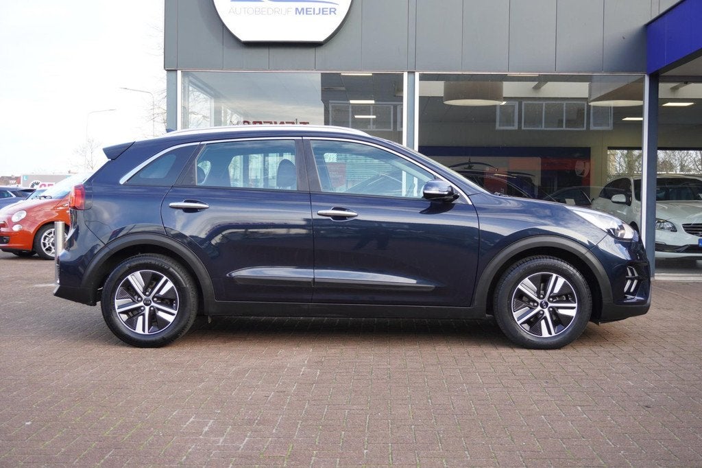Kia Niro 1.6 GDi Hybrid DynamicLine | Automaat | Navigatie |, Auto's, Kia, Gebruikt, Blauw, Leder en Stof, 1390 kg