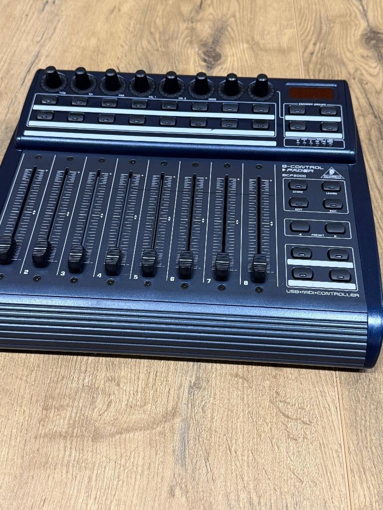 Behringer BCF2000 B-Control Fader USB MIDI, Ophalen of Verzenden, Gebruikt