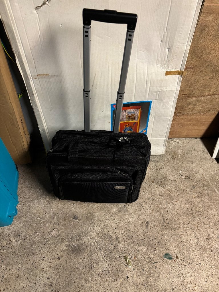 Targus trolley, Trolleytas, 17 inch of meer, Ophalen of Verzenden, Zo goed als nieuw