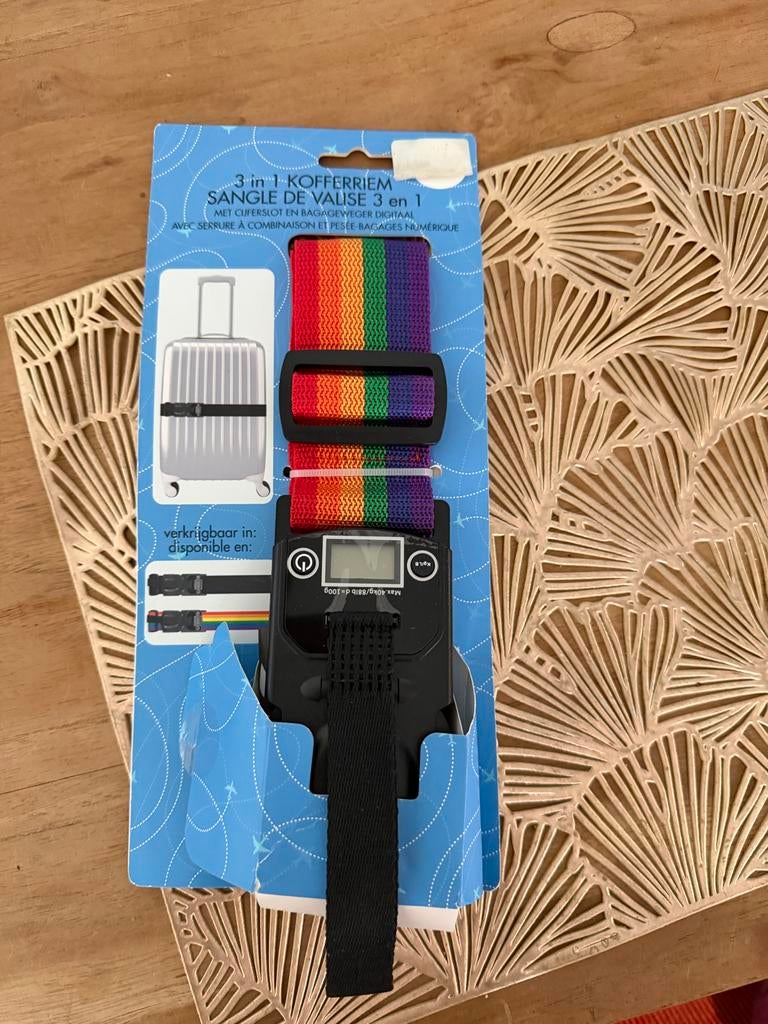 3-in-1 Kofferriem met Cijferslot en Digitale Weegschaal, Overige materialen, Ophalen of Verzenden, 70 cm of meer, Minder dan 35 cm