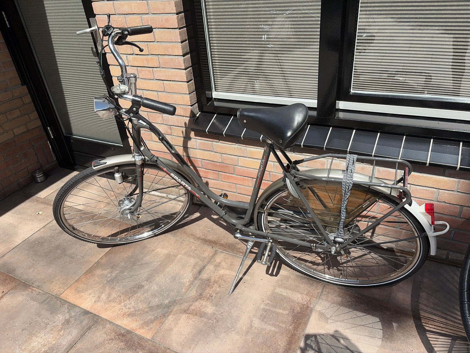 Nette Sparta fiets, Ophalen, Sparta, Trommelrem, 53 tot 56 cm