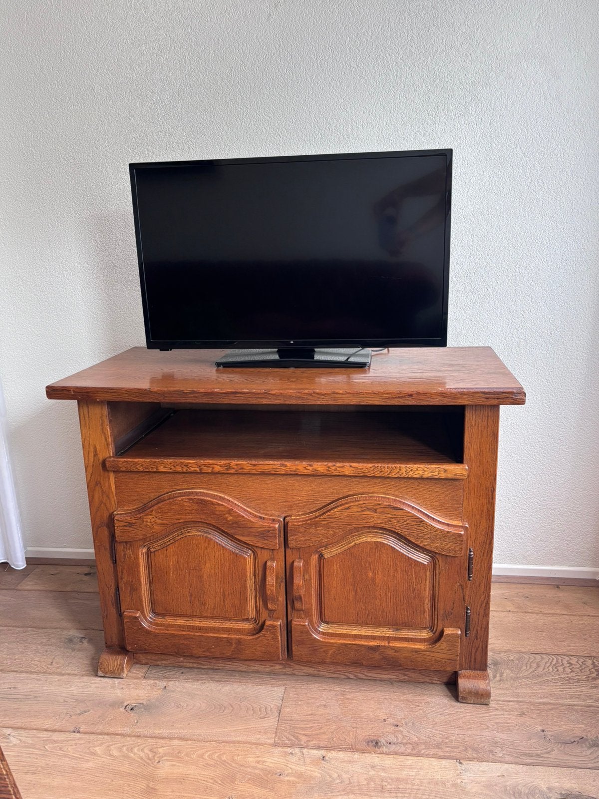 Tv kast, Ophalen, Gebruikt, 25 tot 50 cm, Minder dan 100 cm