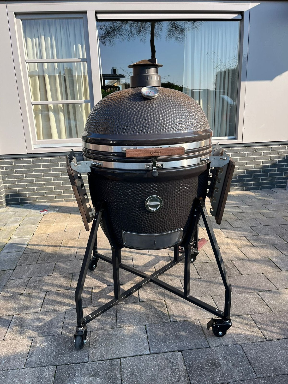 BBQ, Ophalen, Nieuw