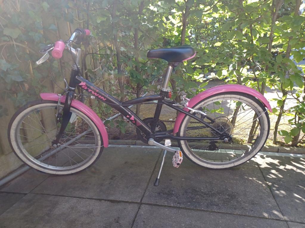 B'twin meisjes fiets 20 inch, Fietsen en Brommers, Ophalen, Gebruikt, 20 inch