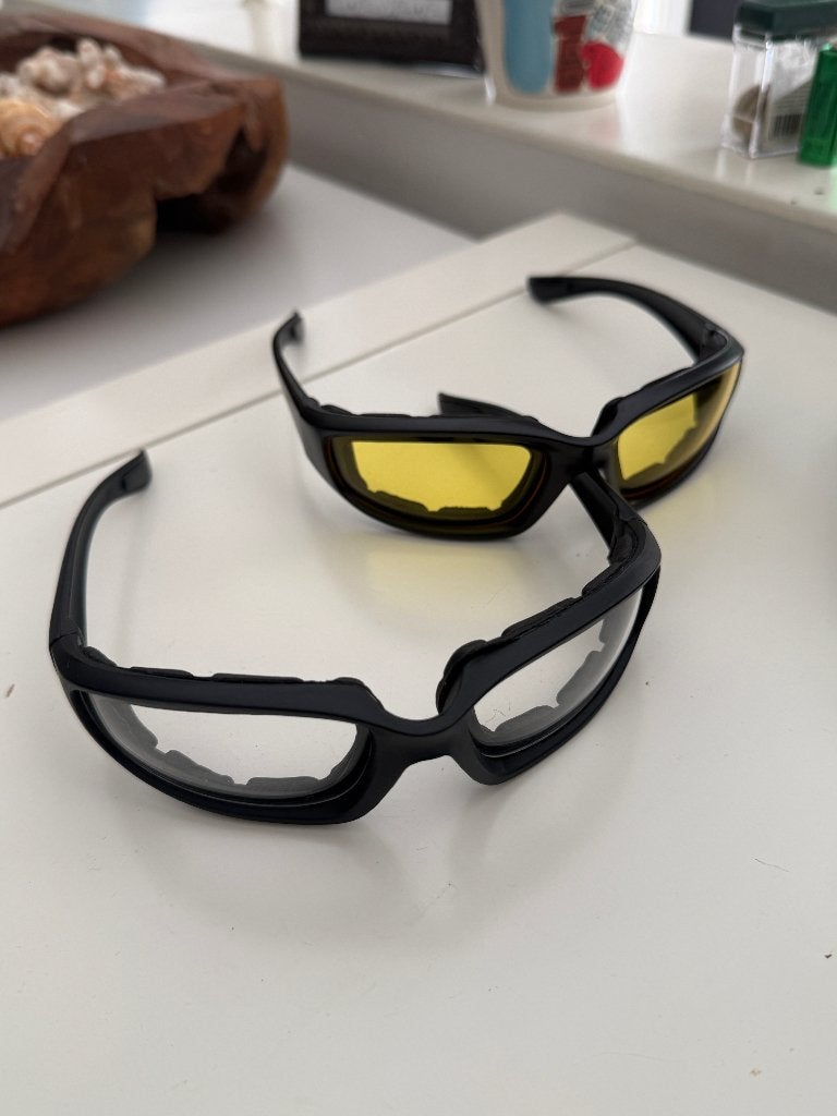 2 Nieuwe Motorbrillen, Sieraden, Tassen en Uiterlijk, Zonnebrillen en Brillen | Heren, Ophalen of Verzenden, Nieuw, Wit, Overige merken