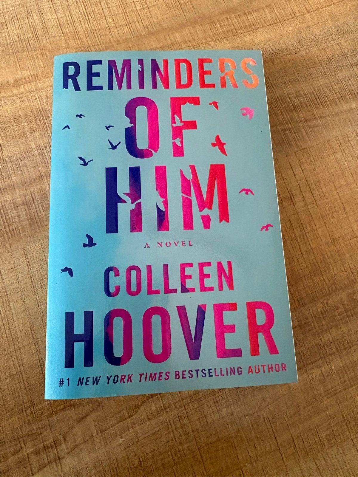 Reminders of Him - Colleen Hoover (Engels), Boeken, Romans, Ophalen, Zo goed als nieuw, Amerika