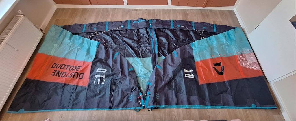 Duotone Evo kite 6m² - 8m² 10m² - bar - board - kiteset, Twintip, Ophalen, Zo goed als nieuw, Kite