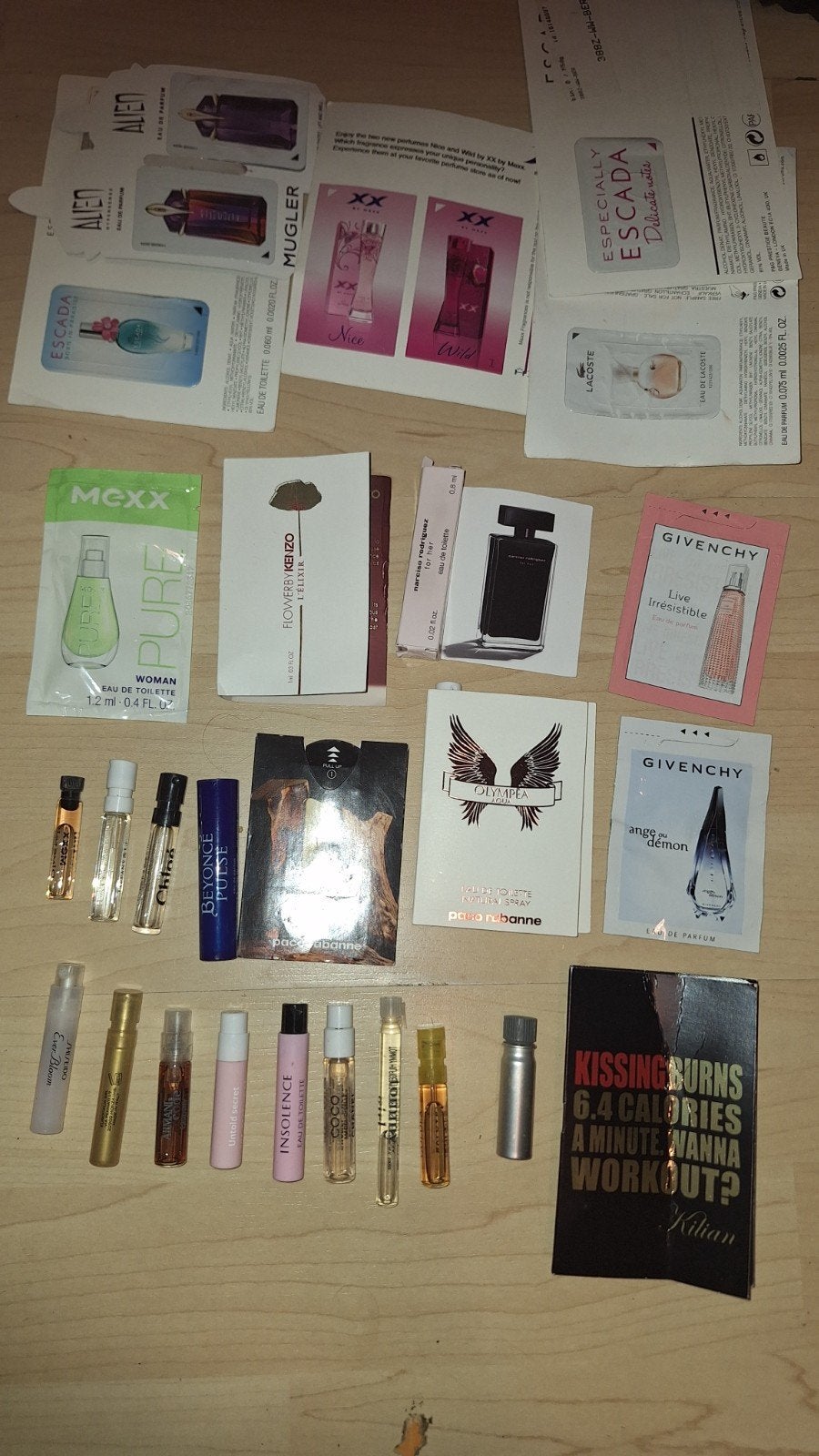 Diverse parfum samples en miniatuurflesjes, Ophalen, Zo goed als nieuw