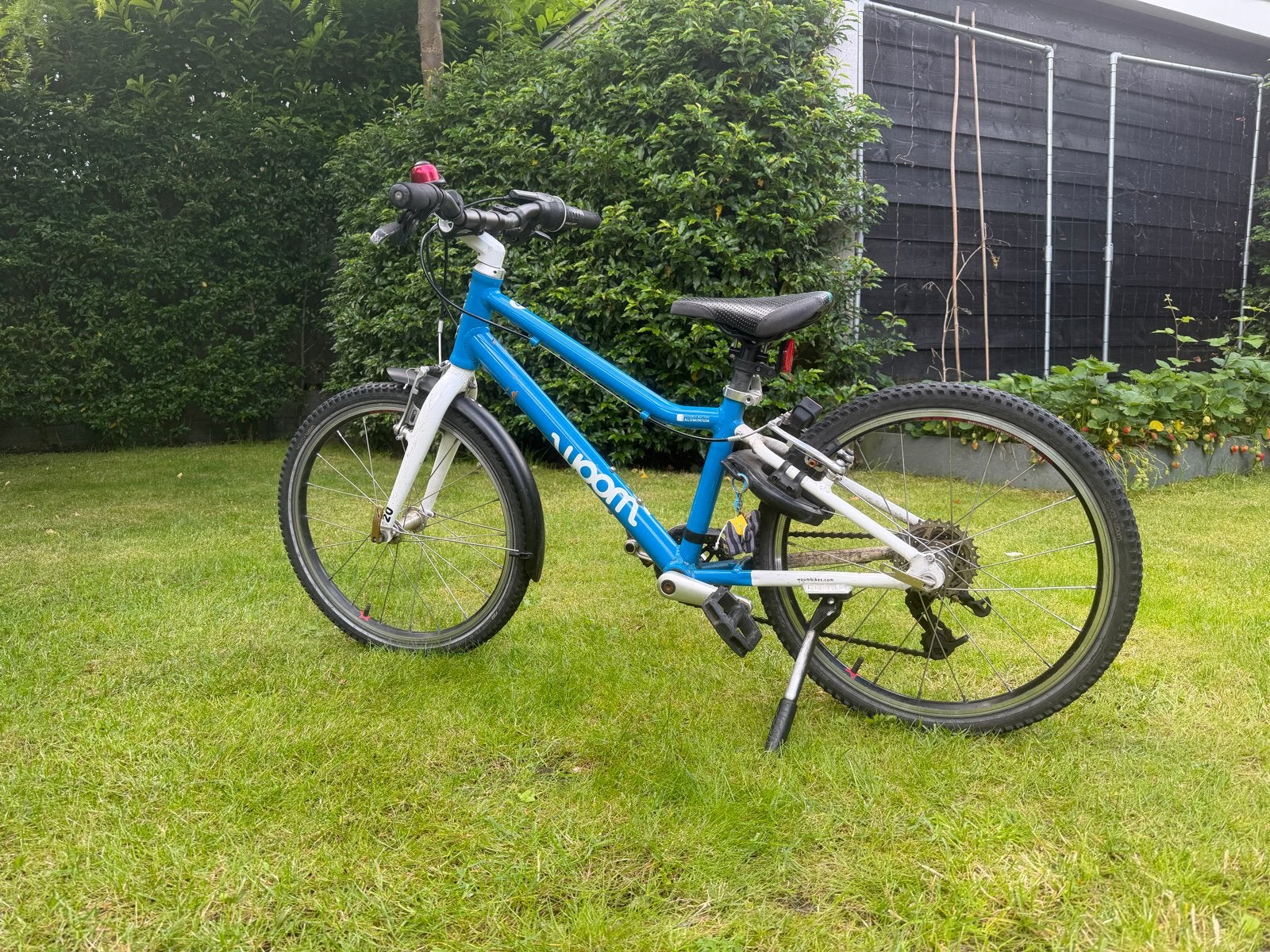 Woom 4 kinderfiets (4-8 jaar) - gebruikt maar werkt prima, Ophalen, Gebruikt, Velgrem, 16 tot 20 inch
