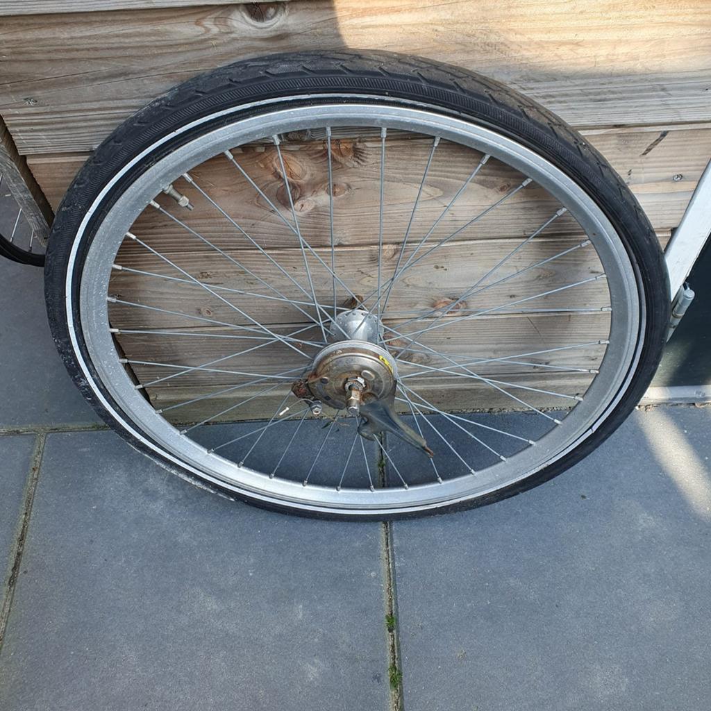 Voorwiel 26 inch met rollerbrake, Ophalen, Band