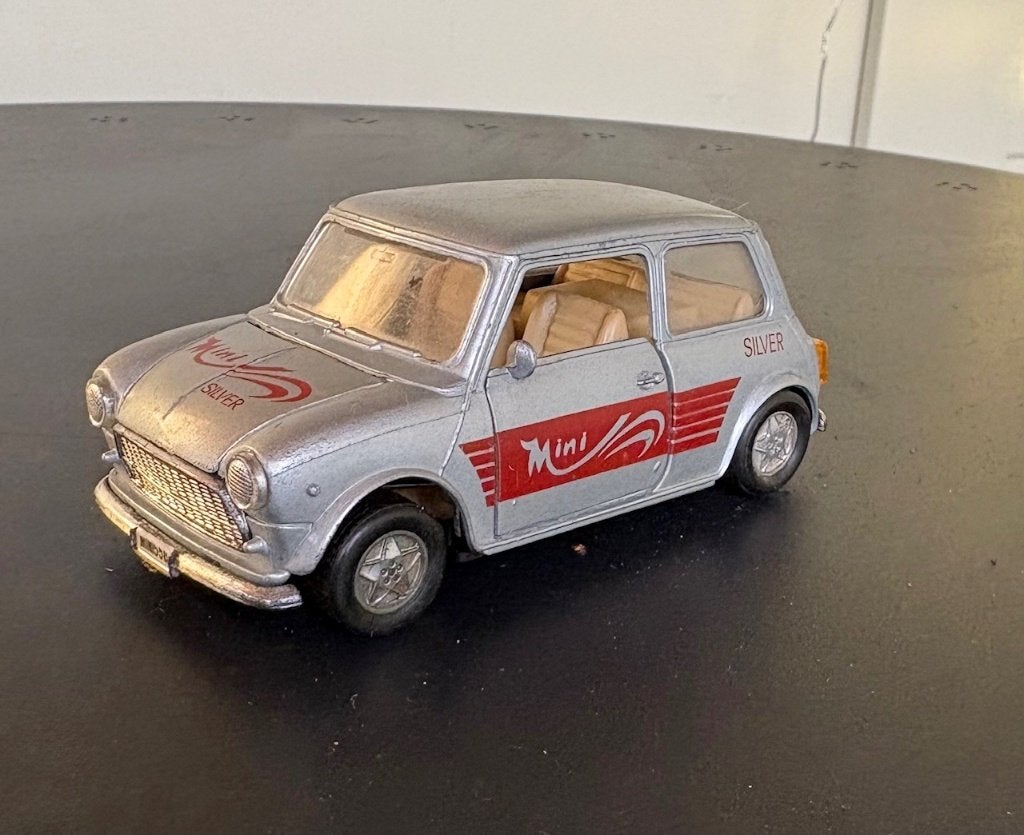 Welly Mini Cooper SILVER, Ophalen of Verzenden, Gebruikt, Auto
