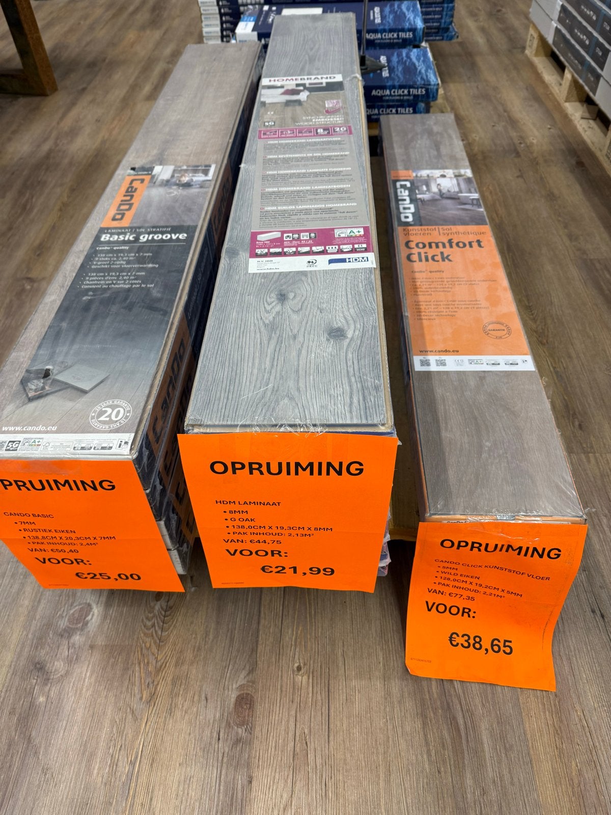 Diverse partijen laminaatvloeren - OPRUIMING!, Ophalen, Bruin, Nieuw, Minder dan 5 m²