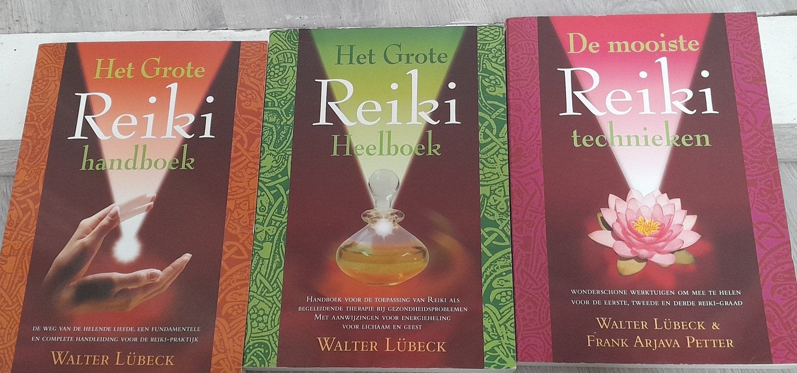 Reiki Boeken Set, Ophalen, Spiritualiteit algemeen, Walter Lübeck, Frank Arjava Petter, Zo goed als nieuw