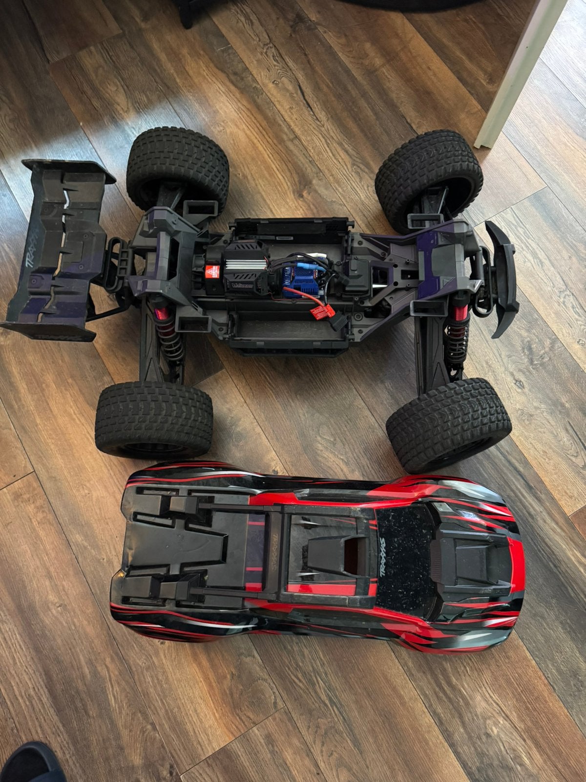 Traxxas xrt te kopp 3 maand oud, Hobby en Vrije tijd, Modelbouw | Radiografisch | Auto's, Ophalen of Verzenden, Zo goed als nieuw